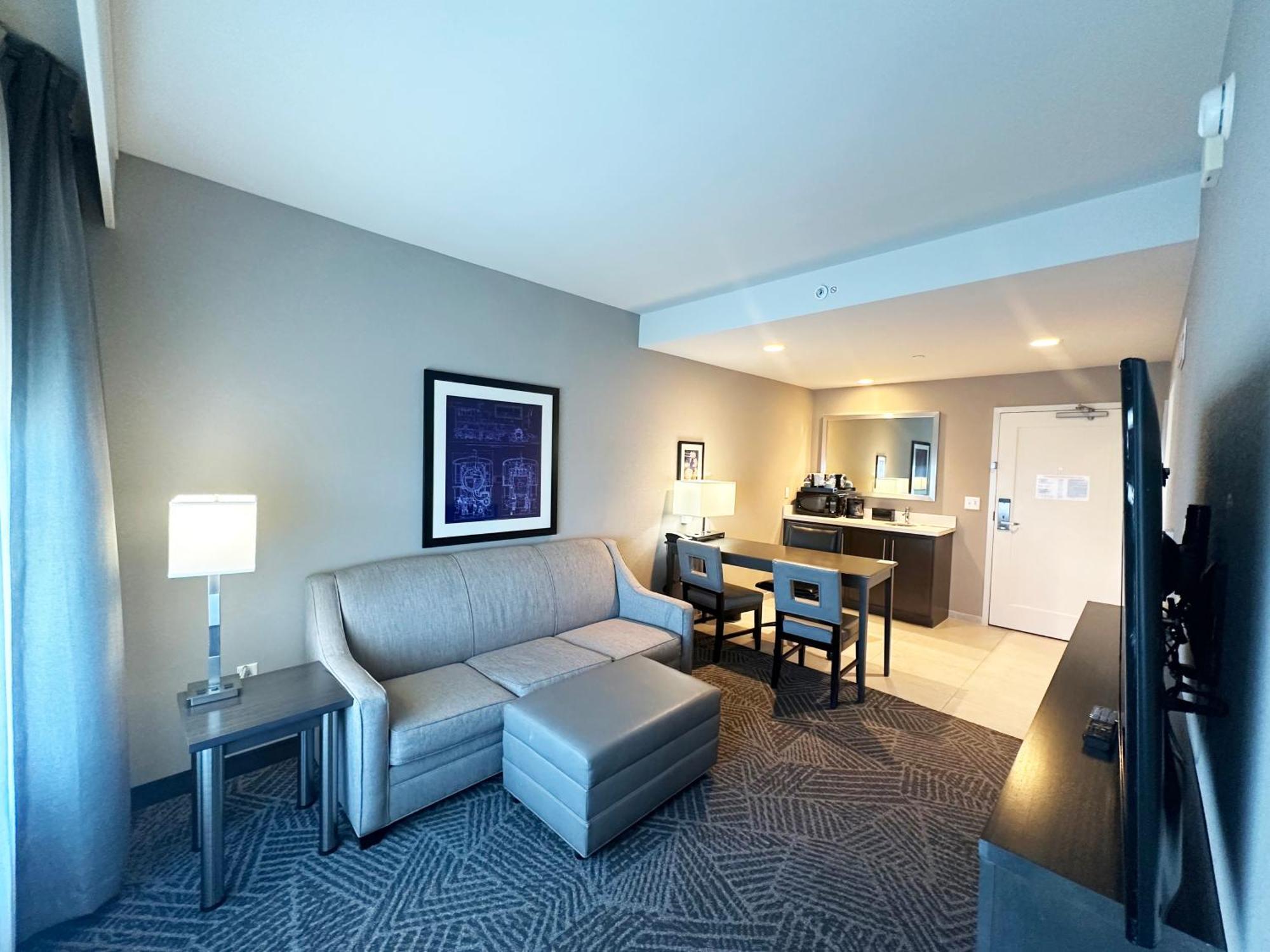 เอมบาสซี สวีท แคนซัส ซิตี้ โอลาเท Hotel โอเลเธอ ภายนอก รูปภาพ