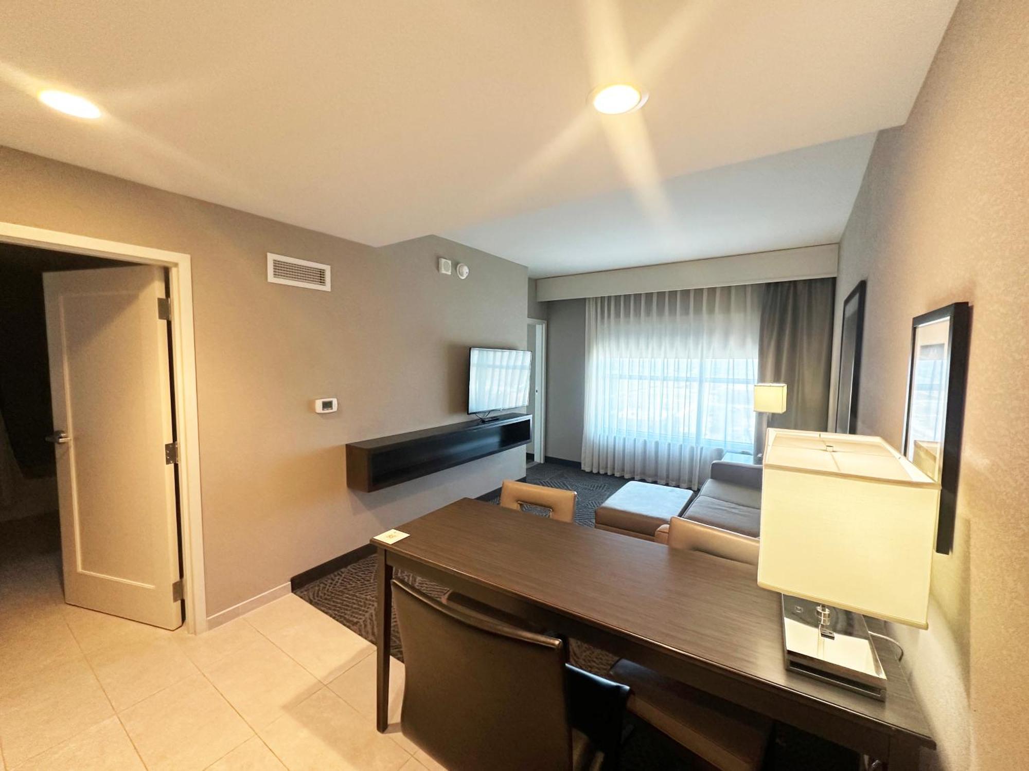 เอมบาสซี สวีท แคนซัส ซิตี้ โอลาเท Hotel โอเลเธอ ภายนอก รูปภาพ